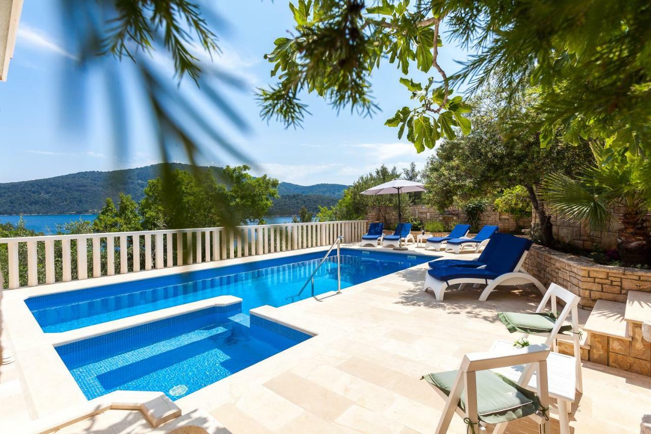 Villa Matic Vela Luka Luaran gambar