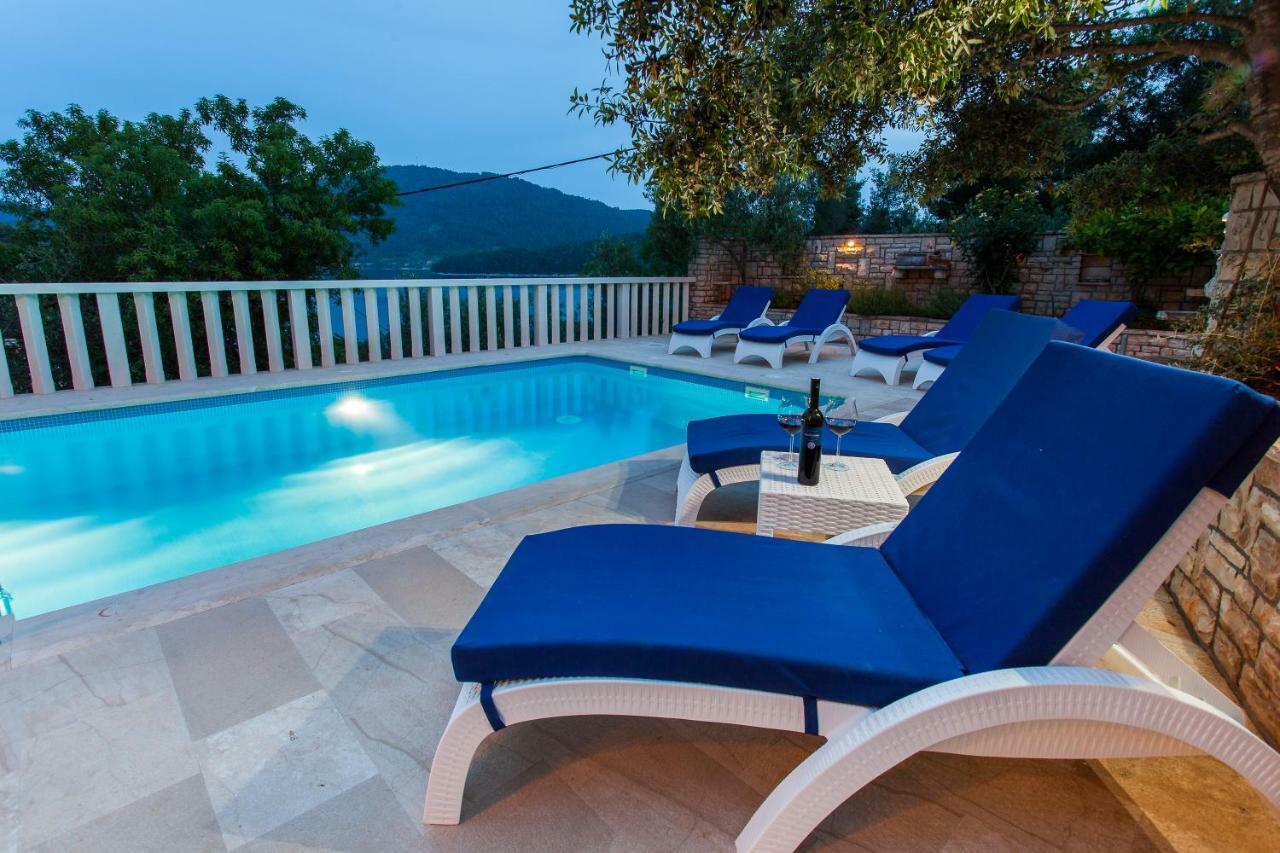 Villa Matic Vela Luka Luaran gambar